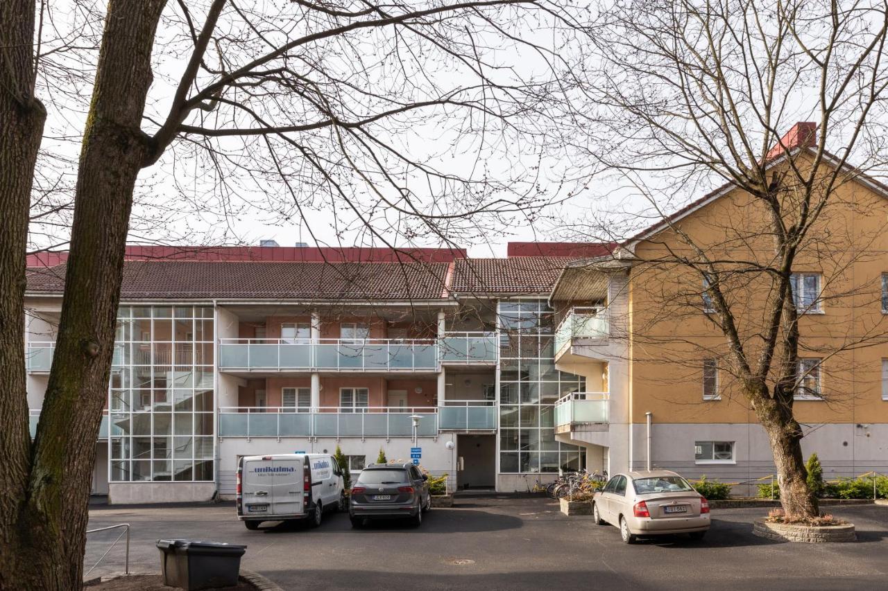 Sleepwell Apartments Allinkatu With Private Sauna And Parking Turku Exterior photo