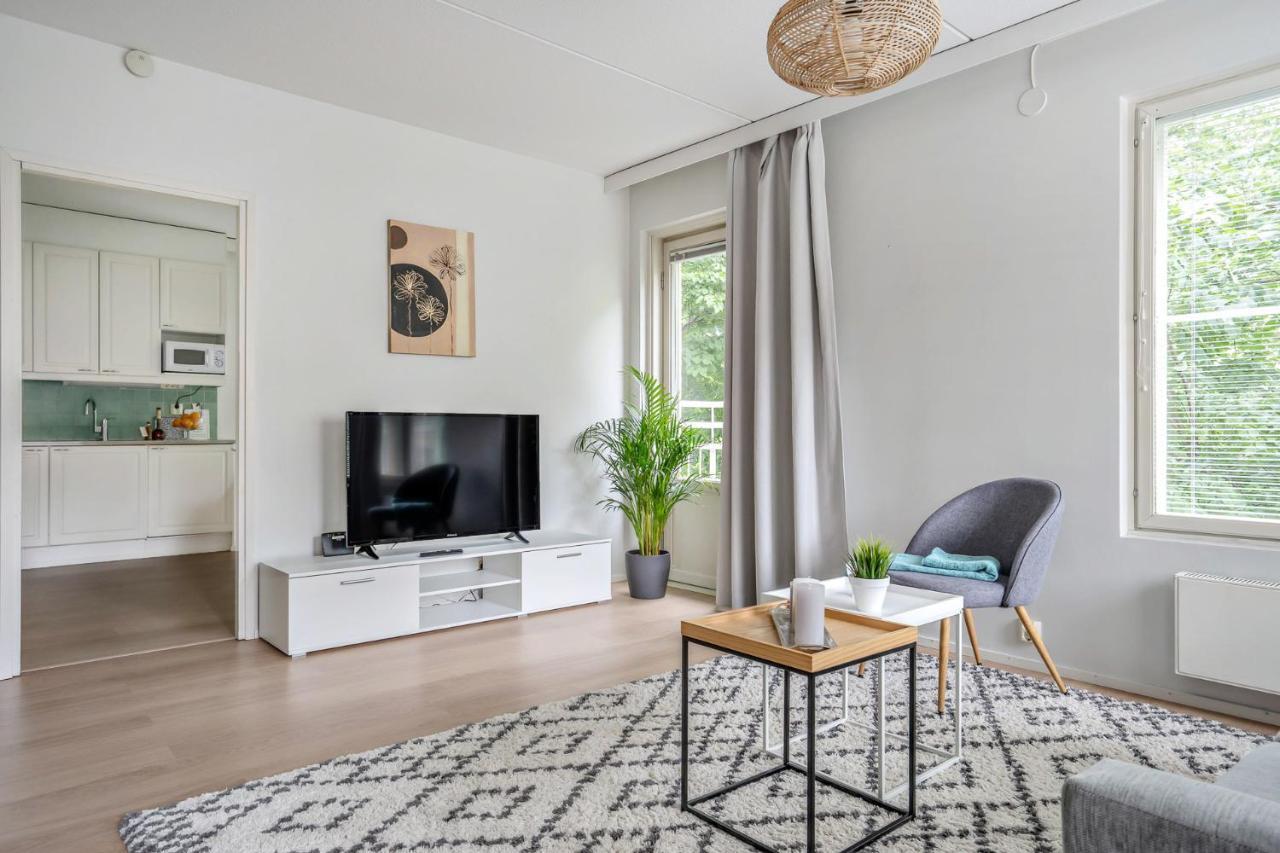 Sleepwell Apartments Allinkatu With Private Sauna And Parking Turku Exterior photo